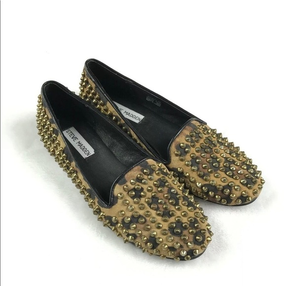 Steve Madden Shoes - 3/$25 Sale 🎈Steve Madden studded animal print flats loafers